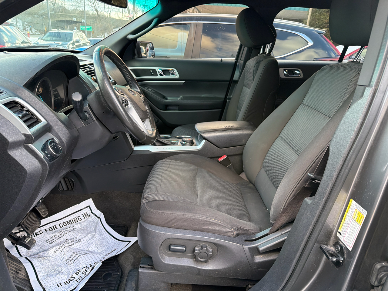 Ford Explorer 4WD 4dr XLT 2011