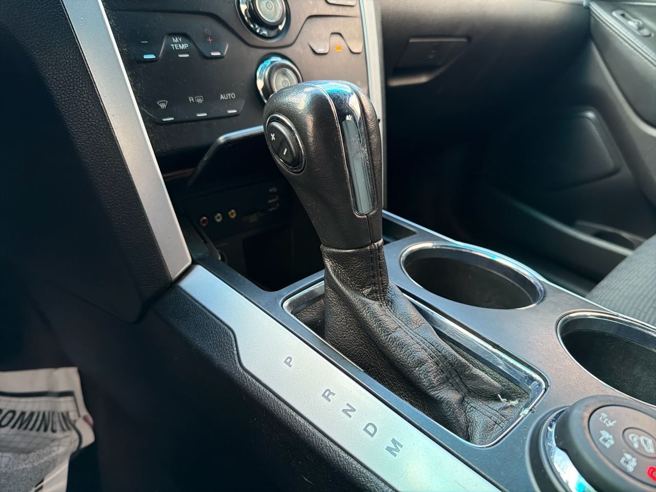 Ford Explorer 4WD 4dr XLT 2011