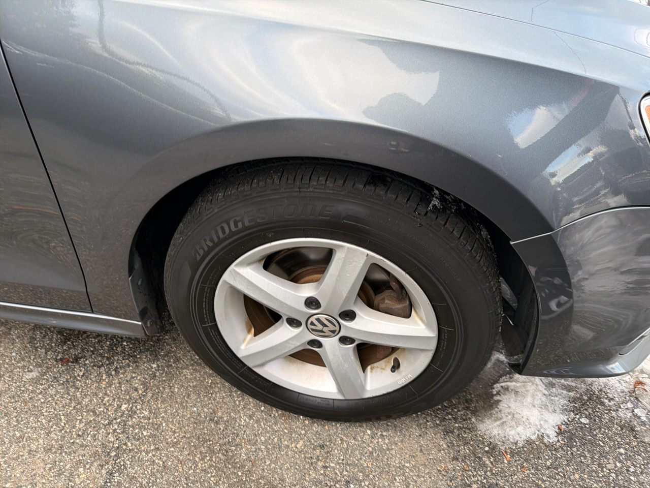 Volkswagen Jetta Sedan 4dr Auto 2.0L S 2015