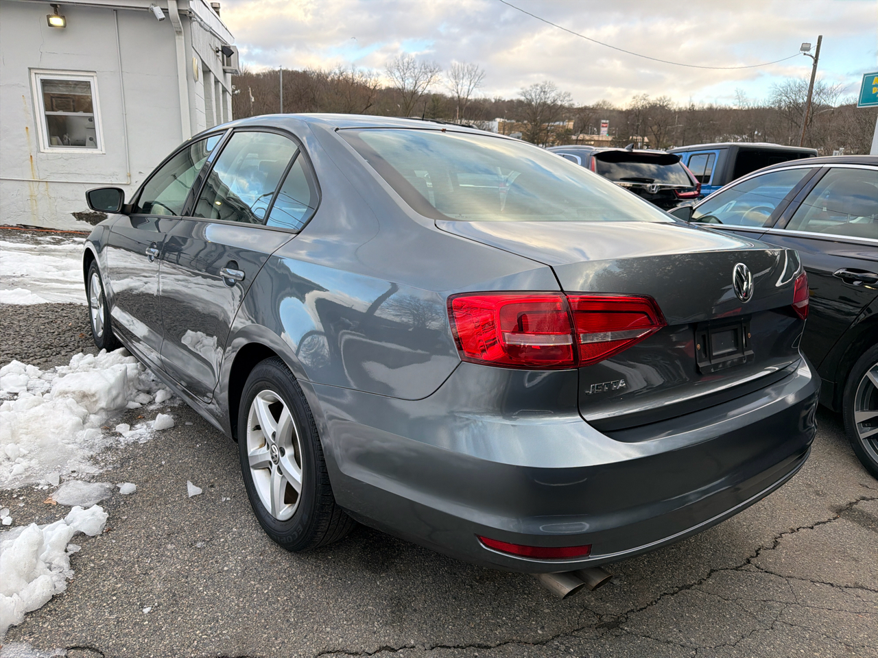 Volkswagen Jetta Sedan 4dr Auto 2.0L S 2015