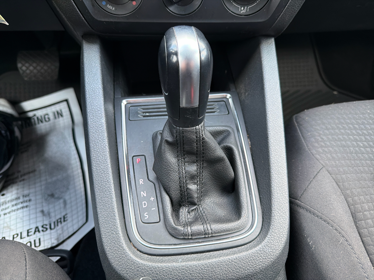 Volkswagen Jetta Sedan 4dr Auto 2.0L S 2015