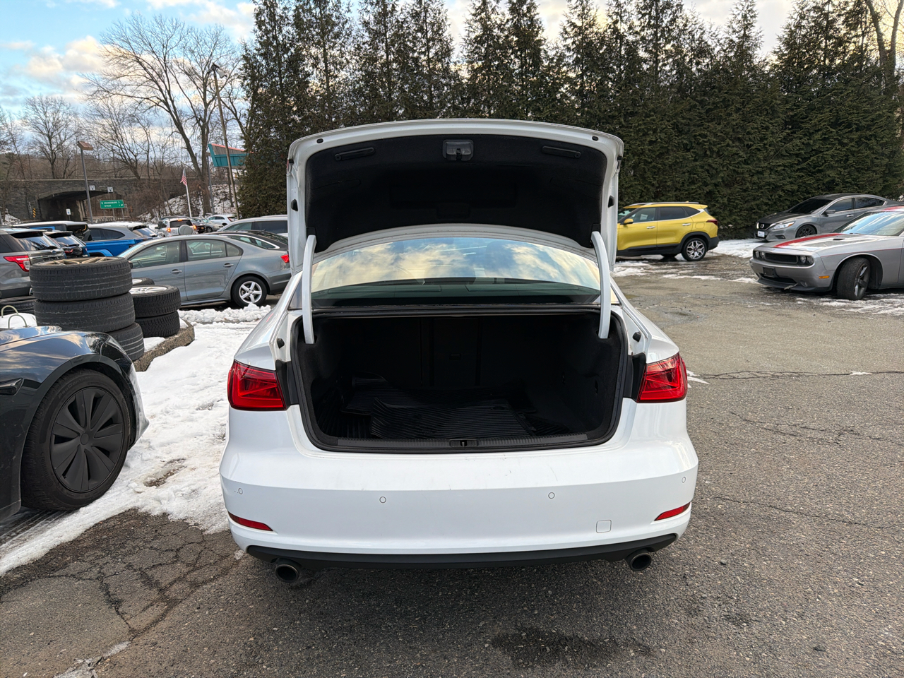 Audi A3 4dr Sdn quattro 2.0T Premium 2016