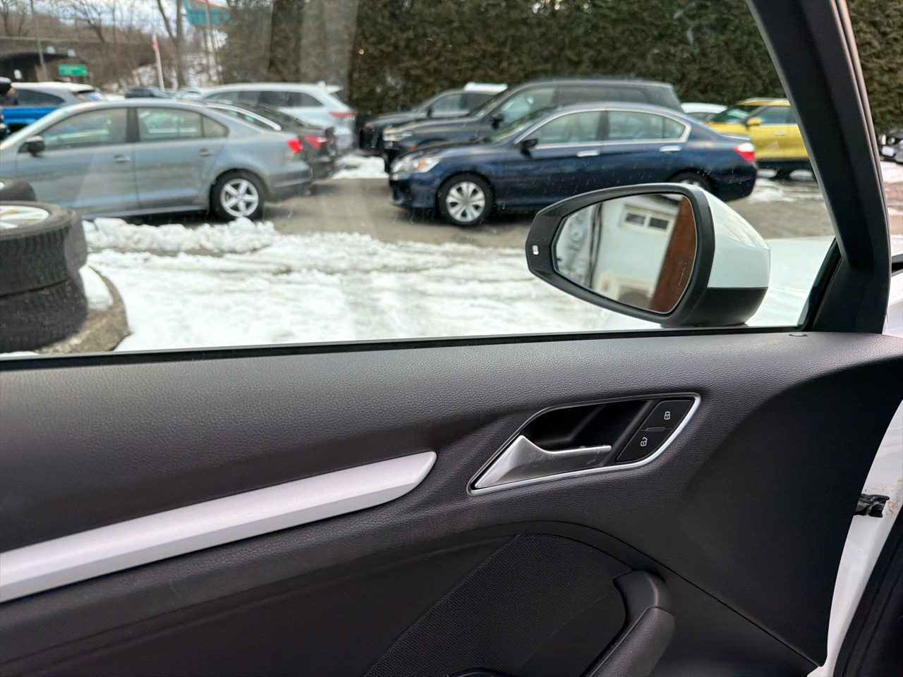 Audi A3 4dr Sdn quattro 2.0T Premium 2016