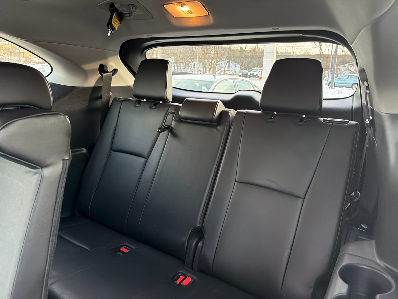 Toyota Highlander Hybrid XLE AWD (Natl) 2024