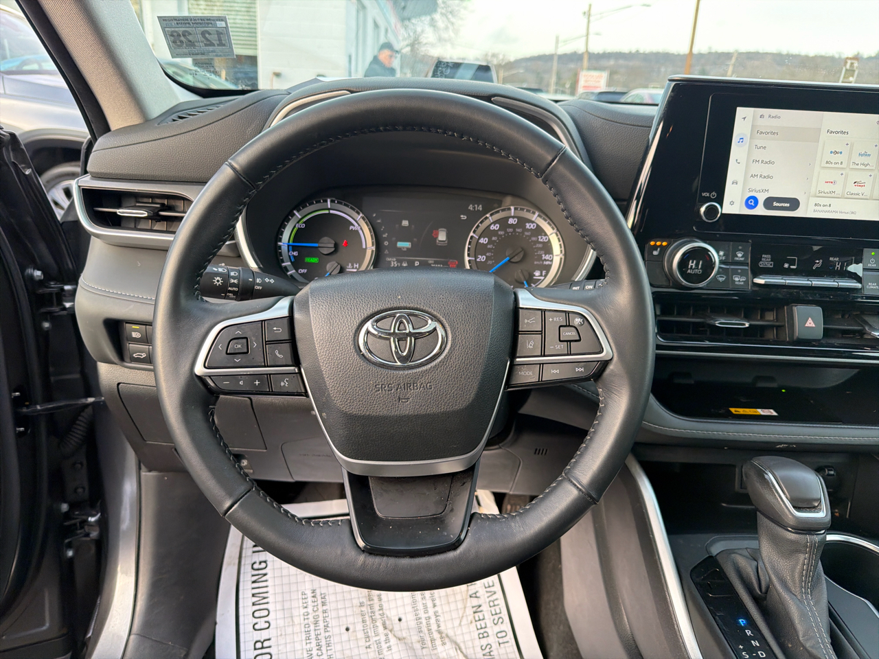 Toyota Highlander Hybrid XLE AWD (Natl) 2024