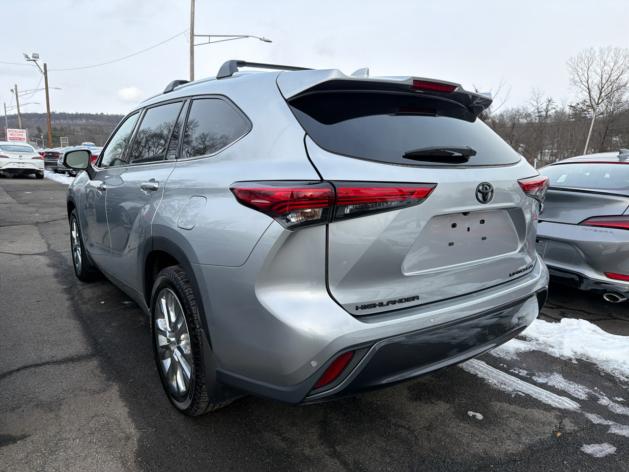 Toyota Highlander Limited AWD (Natl) 2023