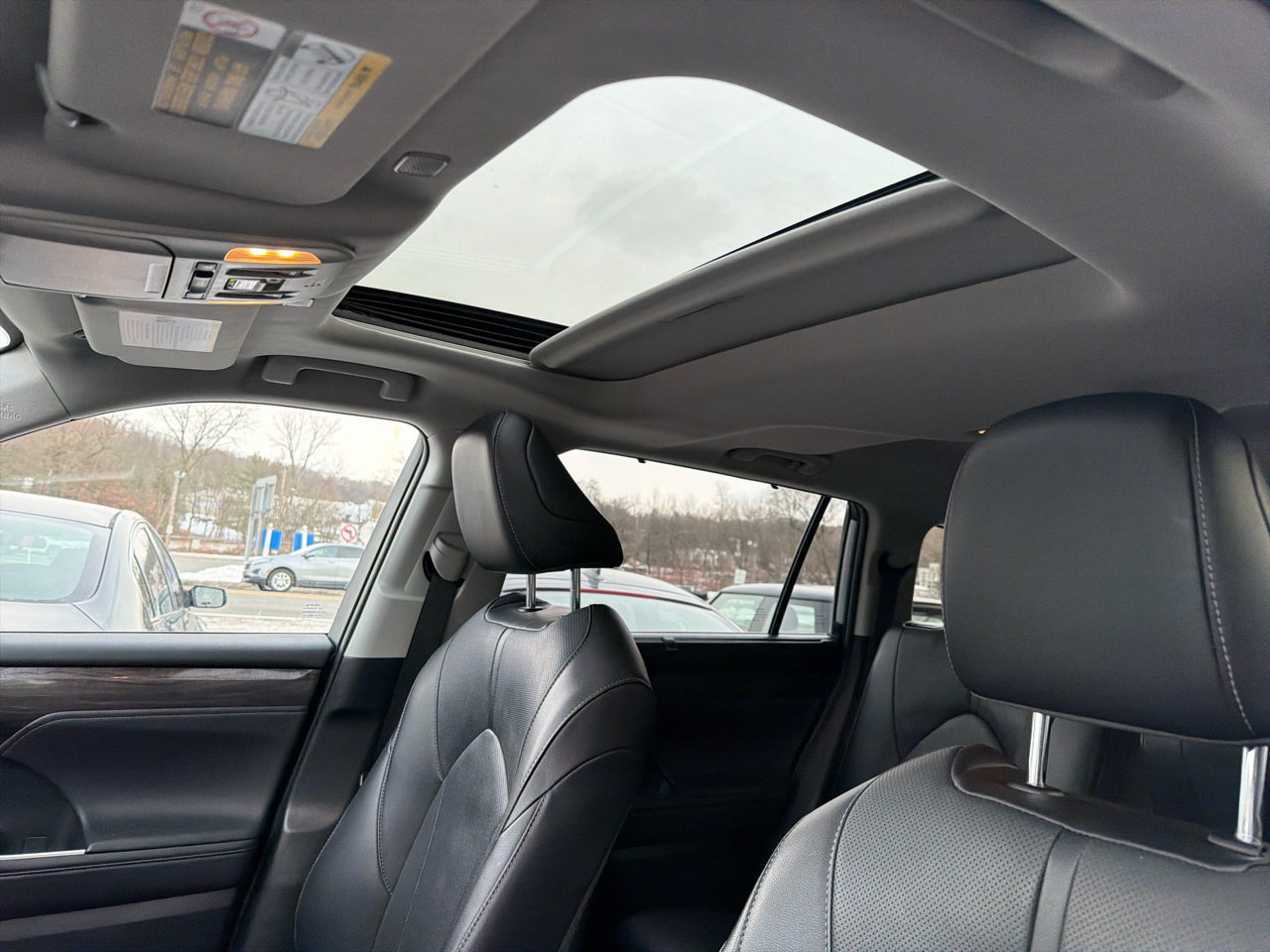 Toyota Highlander Limited AWD (Natl) 2023