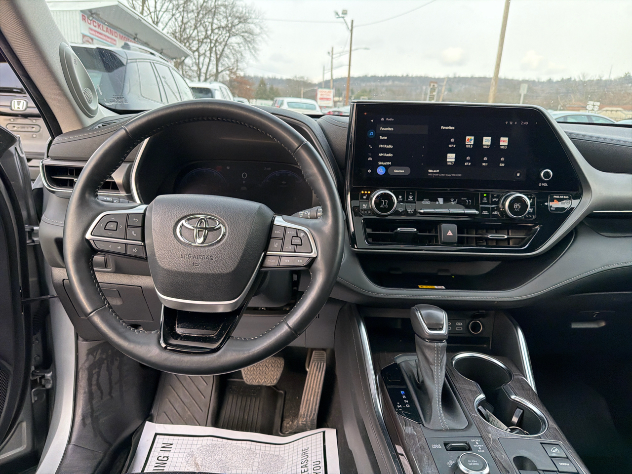 Toyota Highlander Limited AWD (Natl) 2023