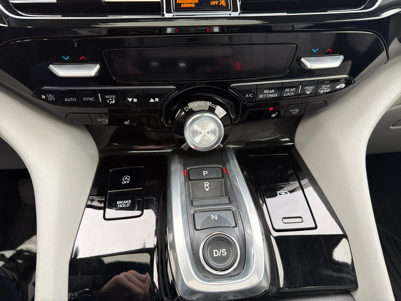 Acura MDX SH-AWD w/Technology Package 2023