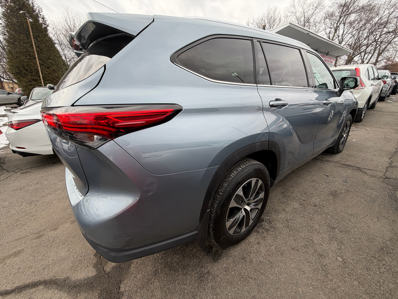 Toyota Highlander XLE AWD (Natl) 2020