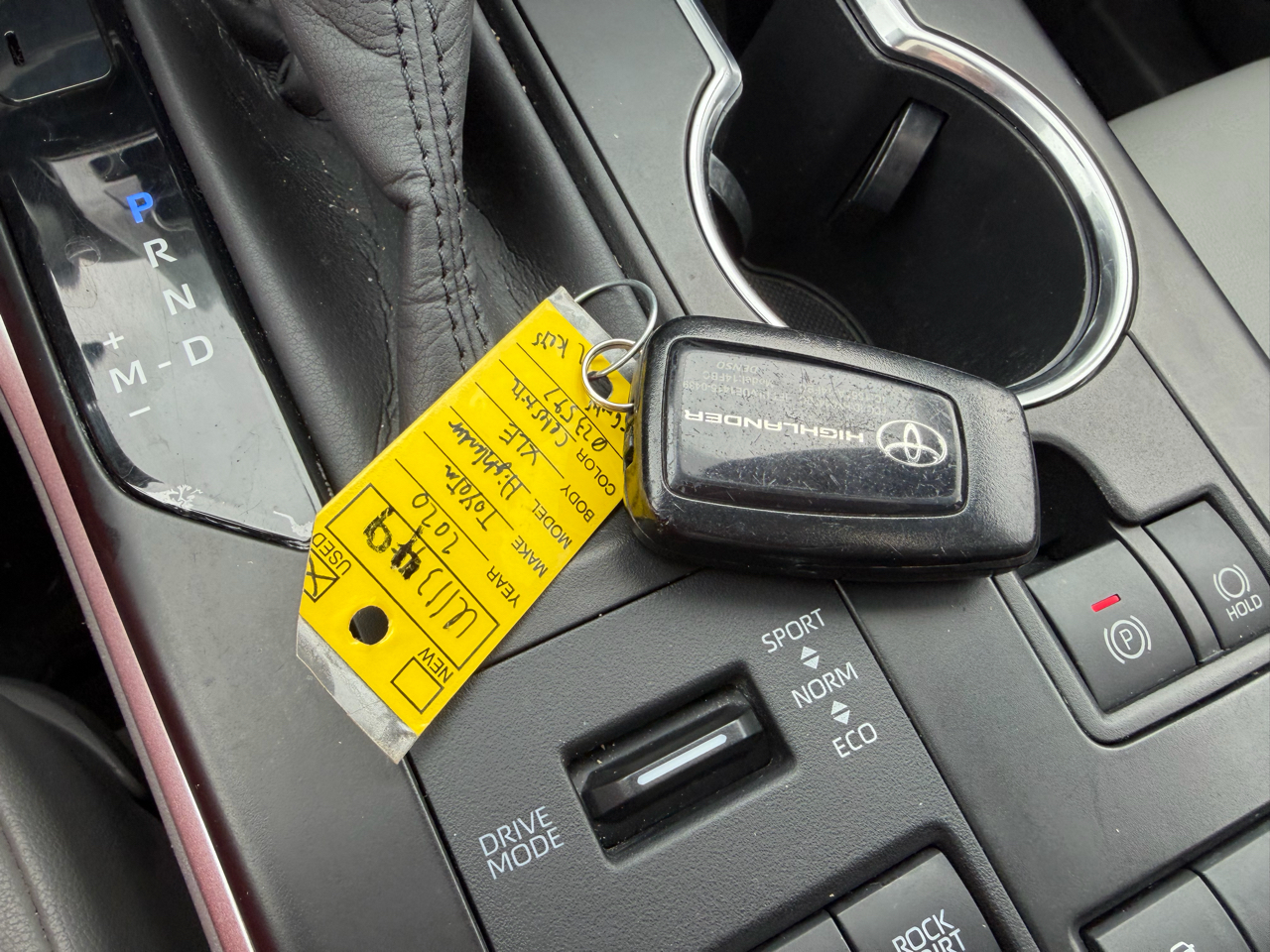 Toyota Highlander XLE AWD (Natl) 2020