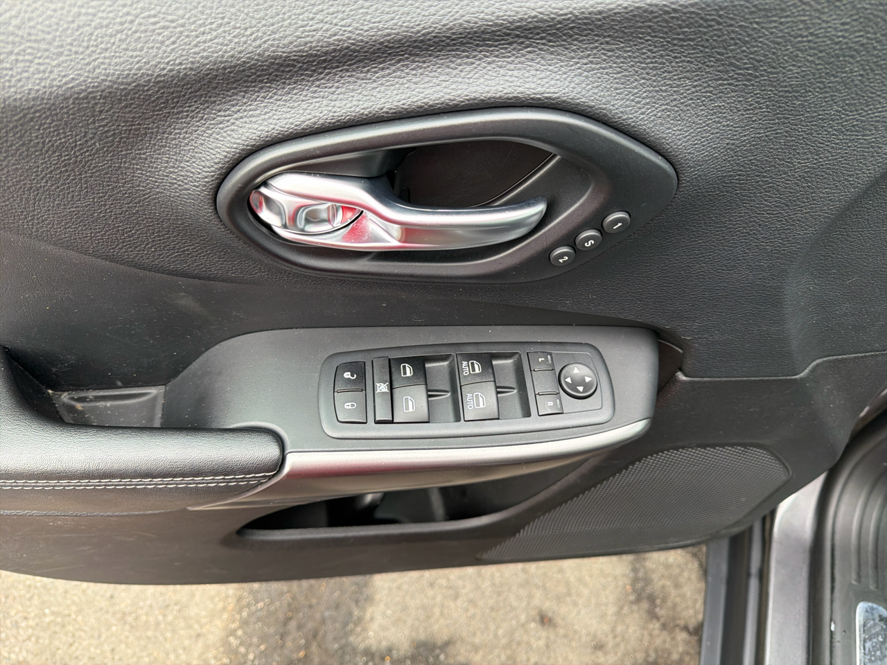 Jeep Cherokee Limited 4x4 2021