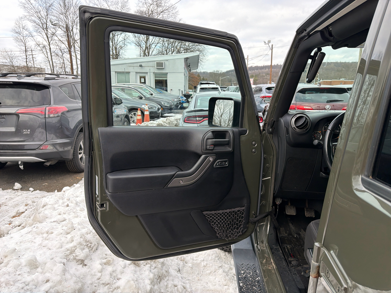 Jeep Wrangler Unlimited 4WD 4dr Sport 2015