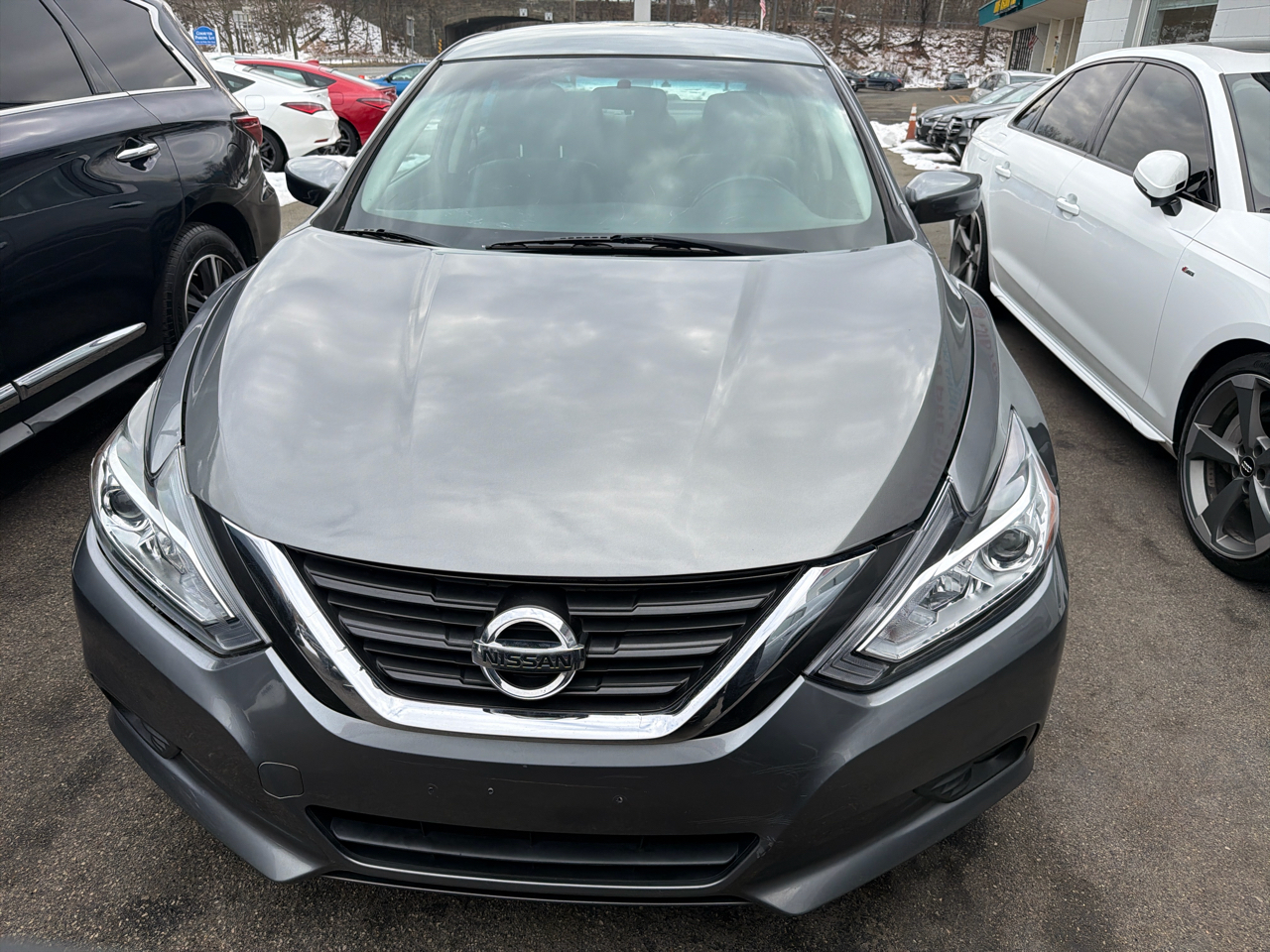 Nissan Altima 2.5 SR Sedan 2017