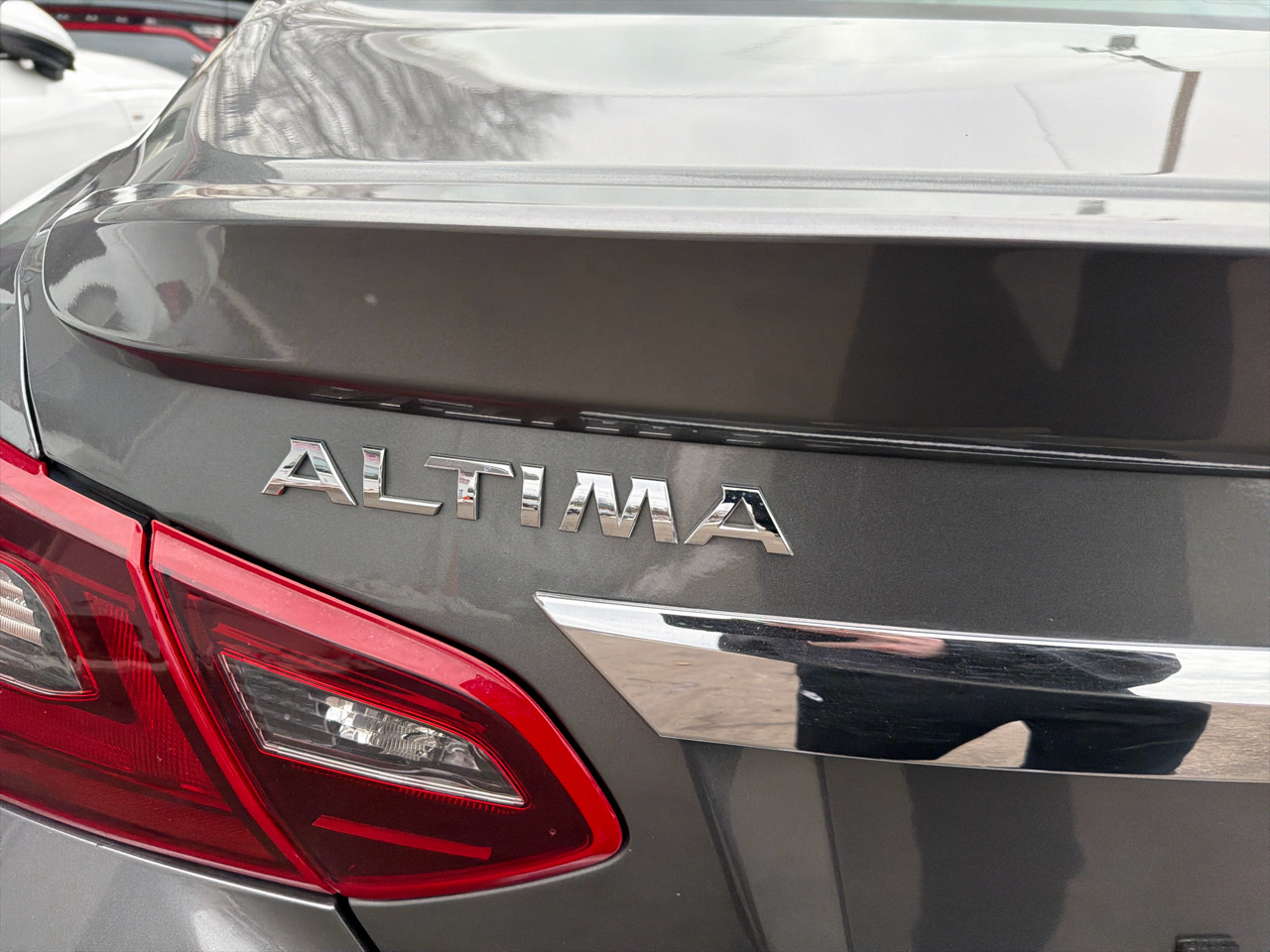 Nissan Altima 2.5 SR Sedan 2017