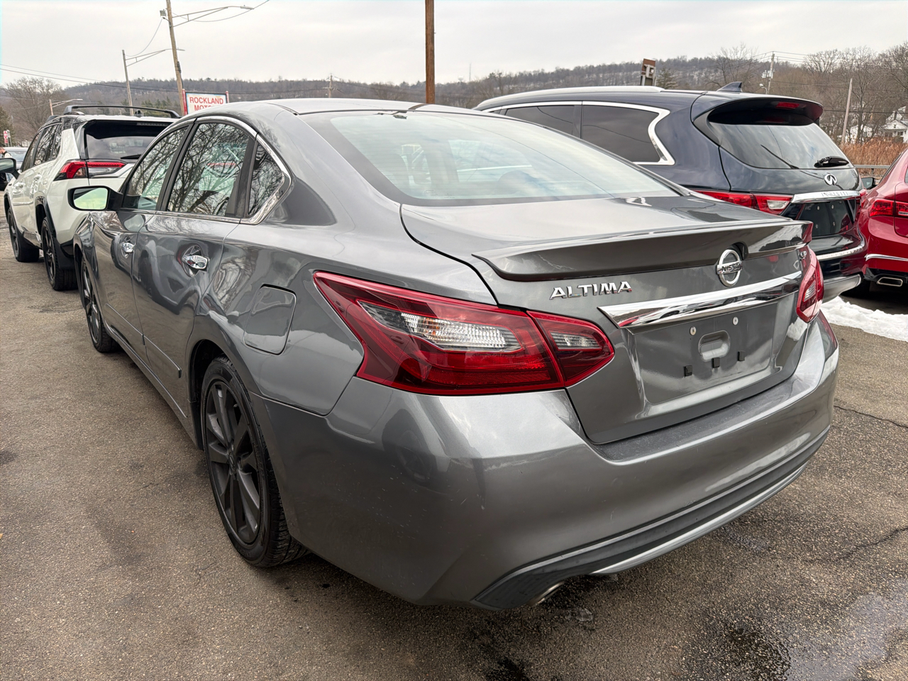 Nissan Altima 2.5 SR Sedan 2017