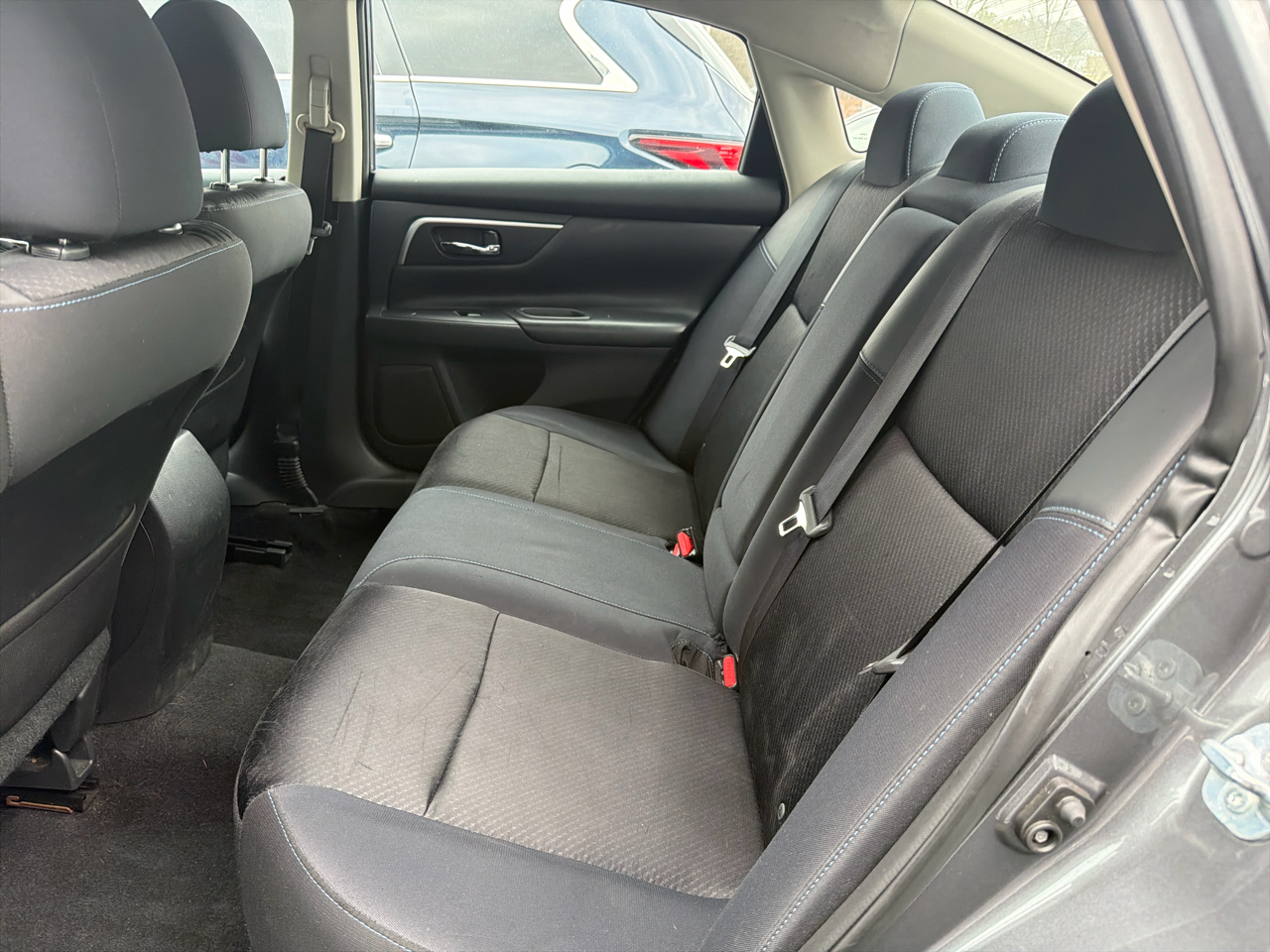 Nissan Altima 2.5 SR Sedan 2017