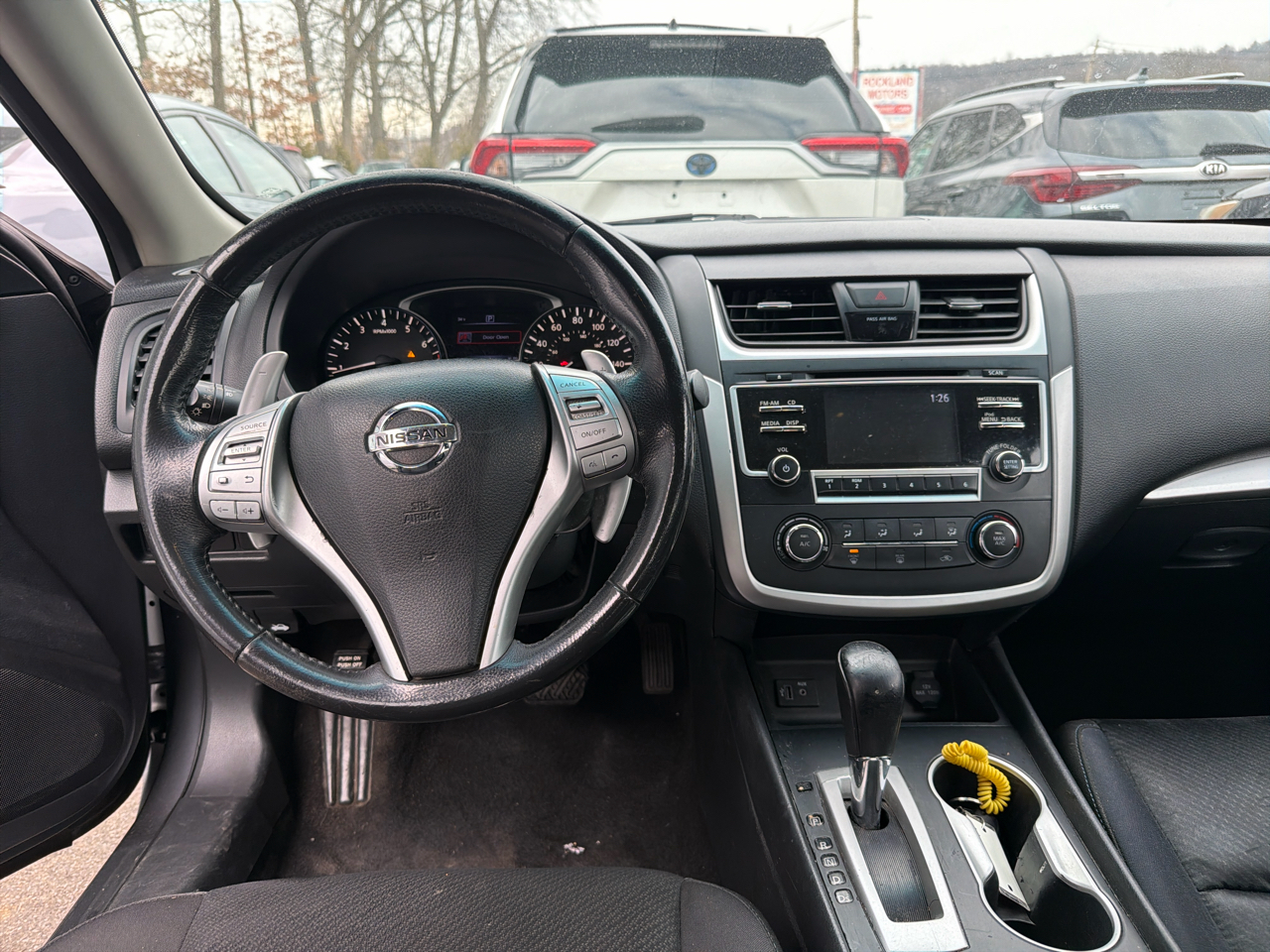 Nissan Altima 2.5 SR Sedan 2017