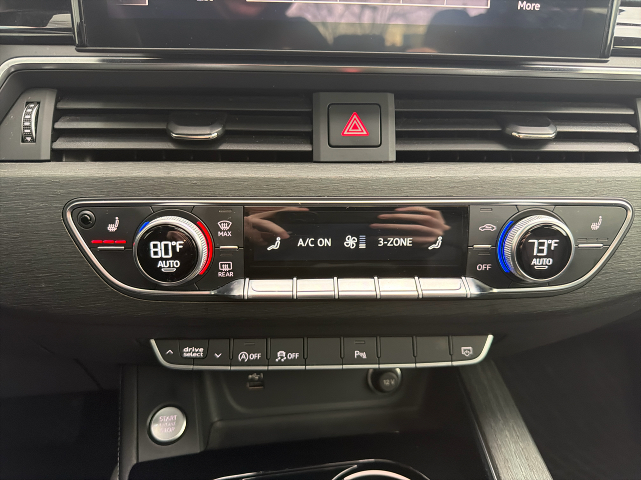 Audi A4 Sedan S line Premium Plus 45 TFSI quattro 2021