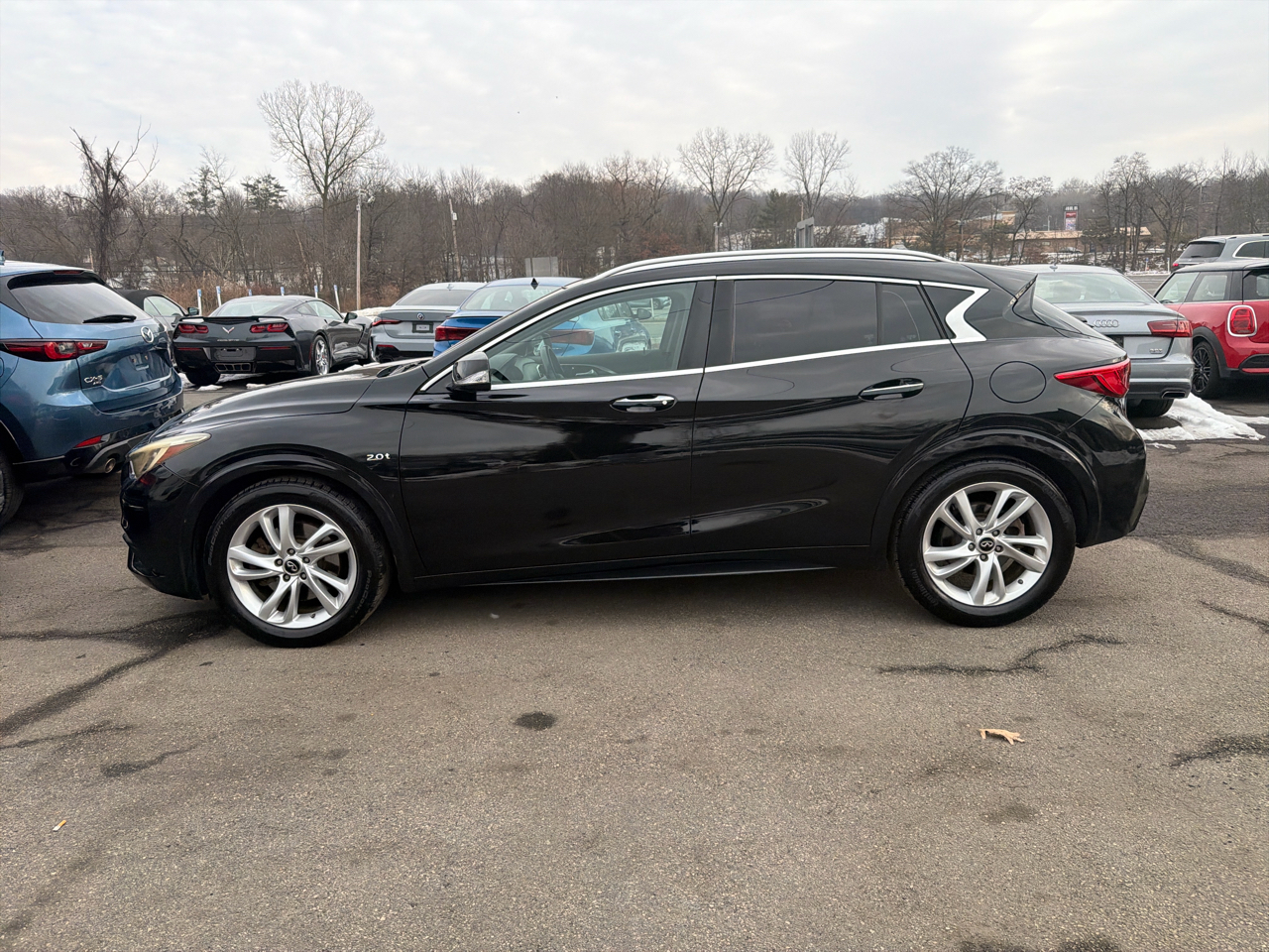 Infiniti QX30 Premium FWD 2017