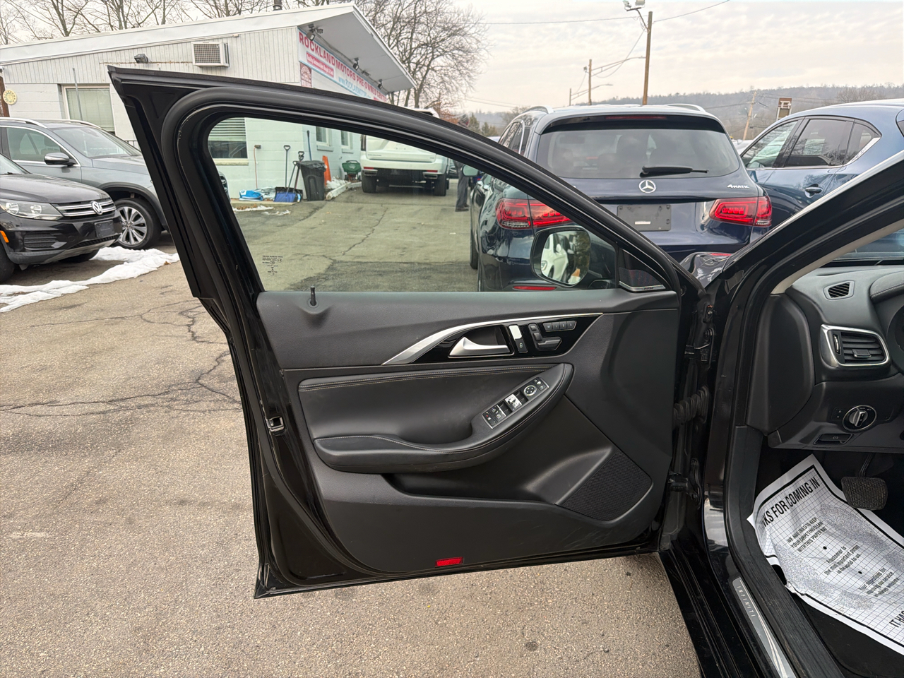 Infiniti QX30 Premium FWD 2017