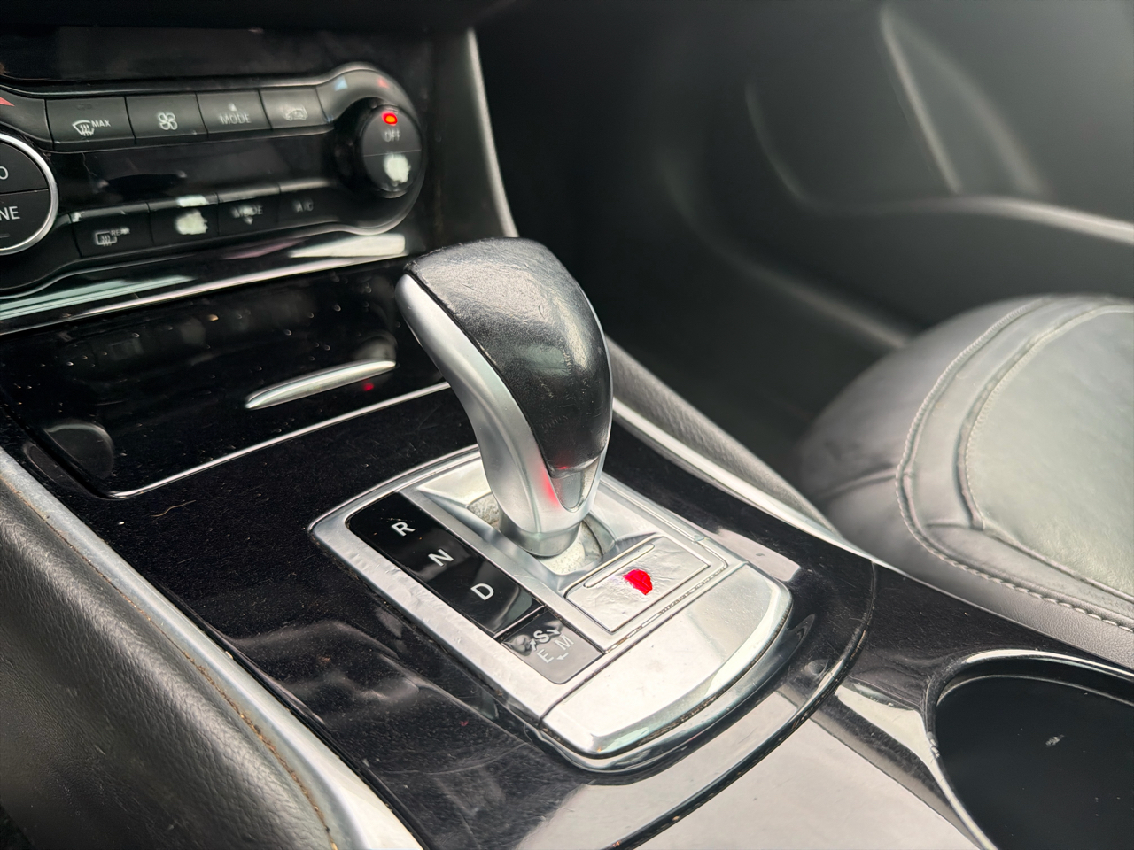 Infiniti QX30 Premium FWD 2017