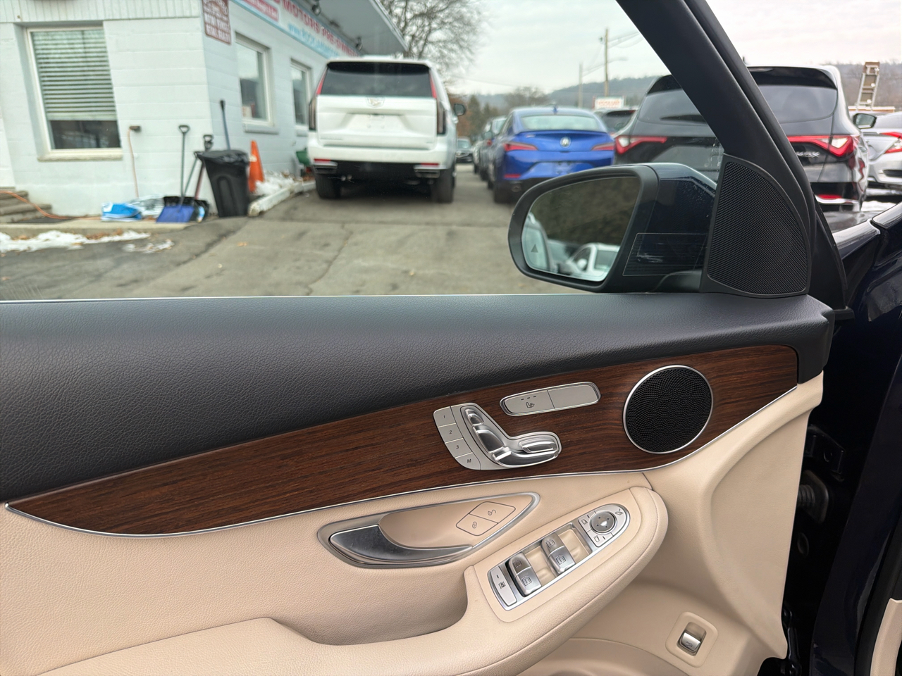 Mercedes-Benz GLC GLC 300 4MATIC SUV 2021