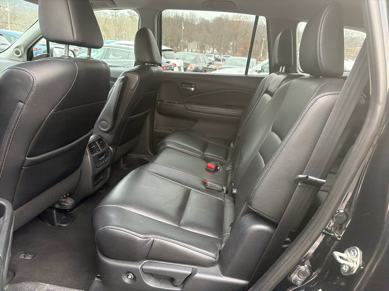 Honda Pilot AWD 4dr EX-L w/Honda Sensing 2016