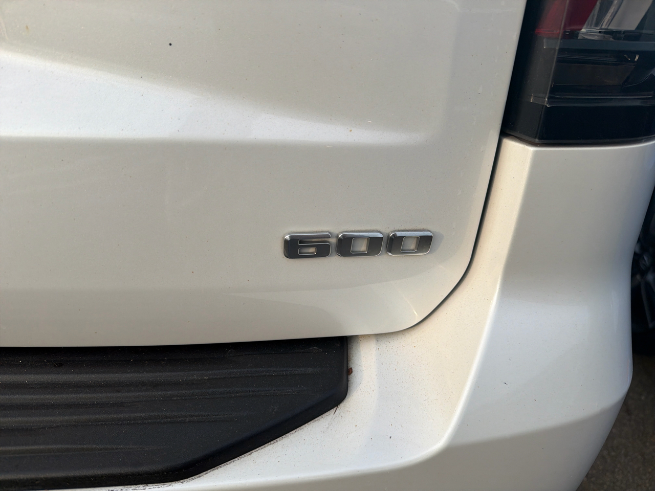 Cadillac Escalade 4WD 4dr Premium Luxury 2021