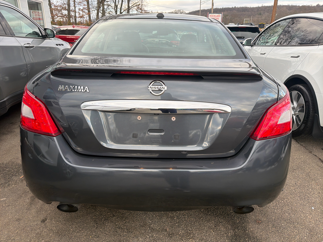 Nissan Maxima 4dr Sdn V6 CVT 3.5 SV w/Premium Pkg 2010