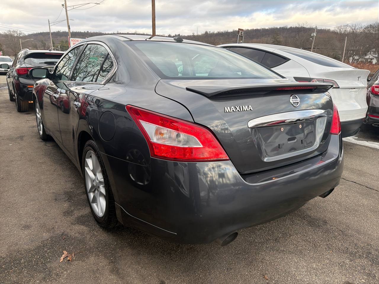 Nissan Maxima 4dr Sdn V6 CVT 3.5 SV w/Premium Pkg 2010