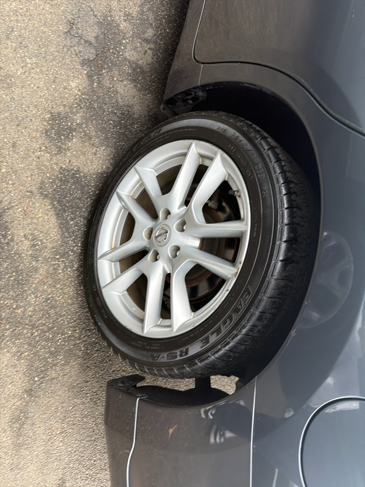 Nissan Maxima 4dr Sdn V6 CVT 3.5 SV w/Premium Pkg 2010