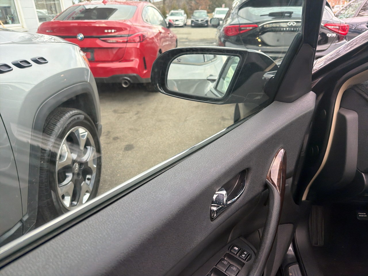 Nissan Maxima 4dr Sdn V6 CVT 3.5 SV w/Premium Pkg 2010