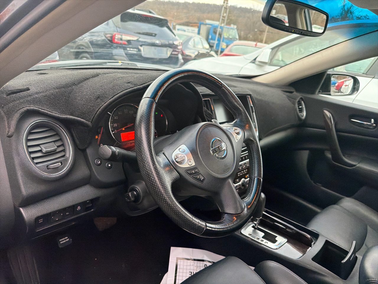 Nissan Maxima 4dr Sdn V6 CVT 3.5 SV w/Premium Pkg 2010