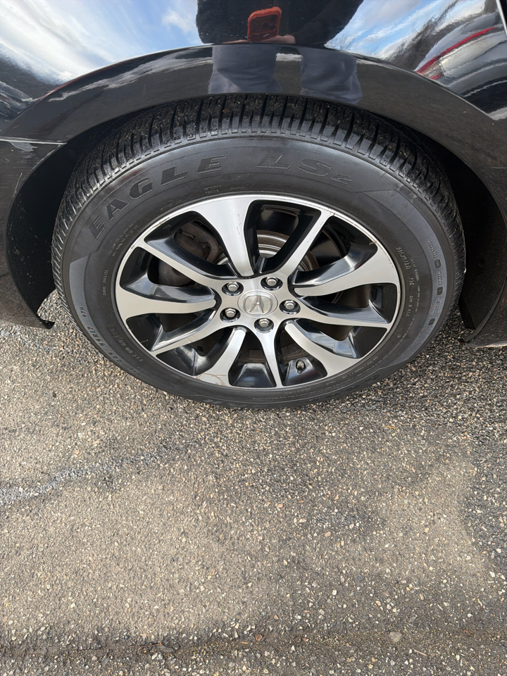 Acura TLX 4dr Sdn FWD 2015