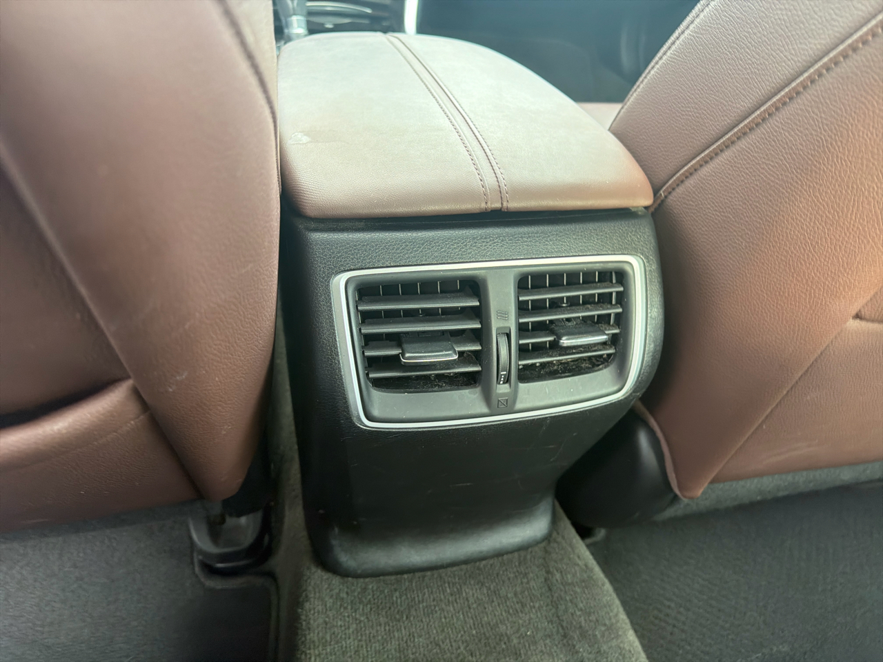 Acura TLX 4dr Sdn FWD 2015