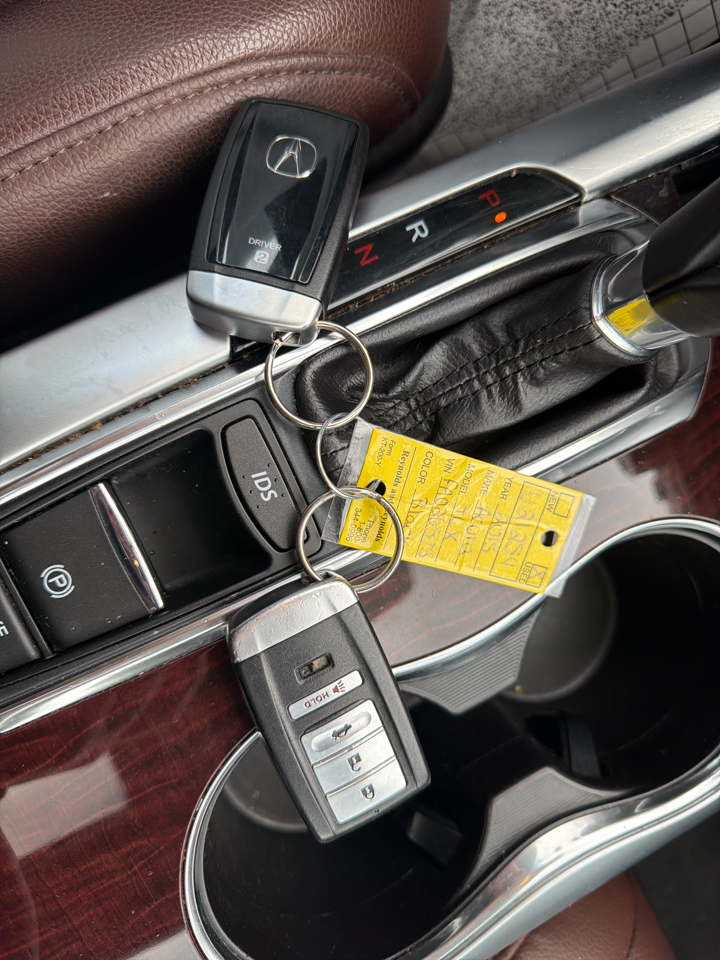 Acura TLX 4dr Sdn FWD 2015