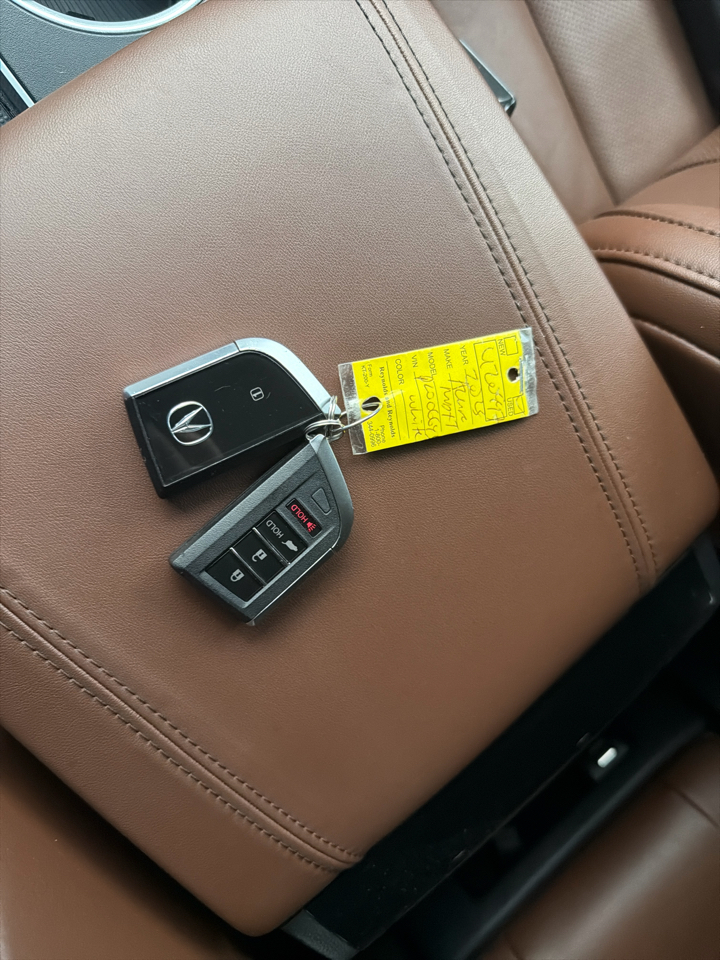 Acura MDX SH-AWD w/Technology Package 2023