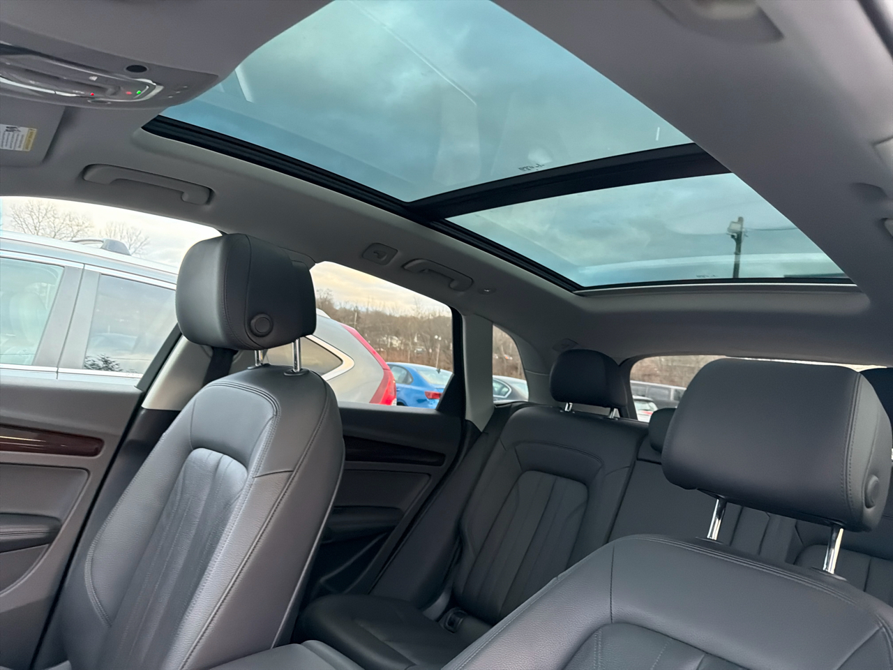 Audi Q5 Premium Plus 45 TFSI quattro 2020