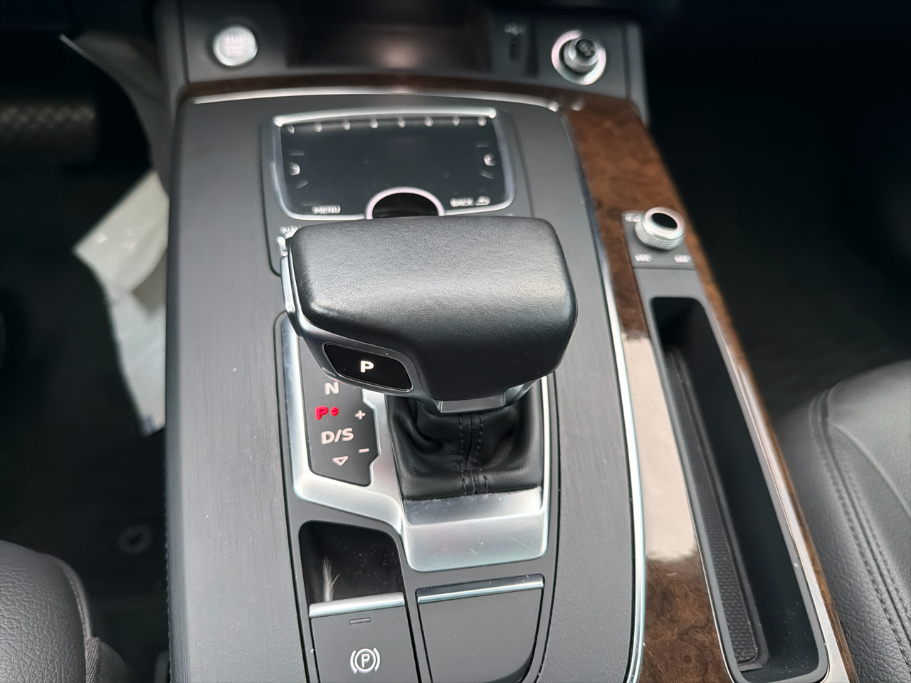 Audi Q5 Premium Plus 45 TFSI quattro 2020