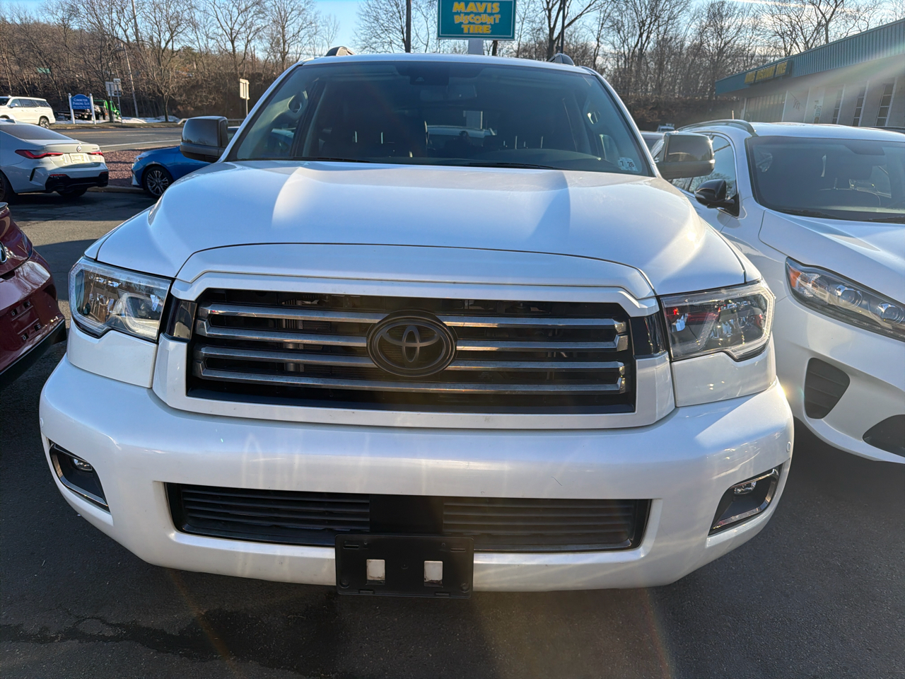 Toyota Sequoia Nightshade 4WD (Natl) 2021