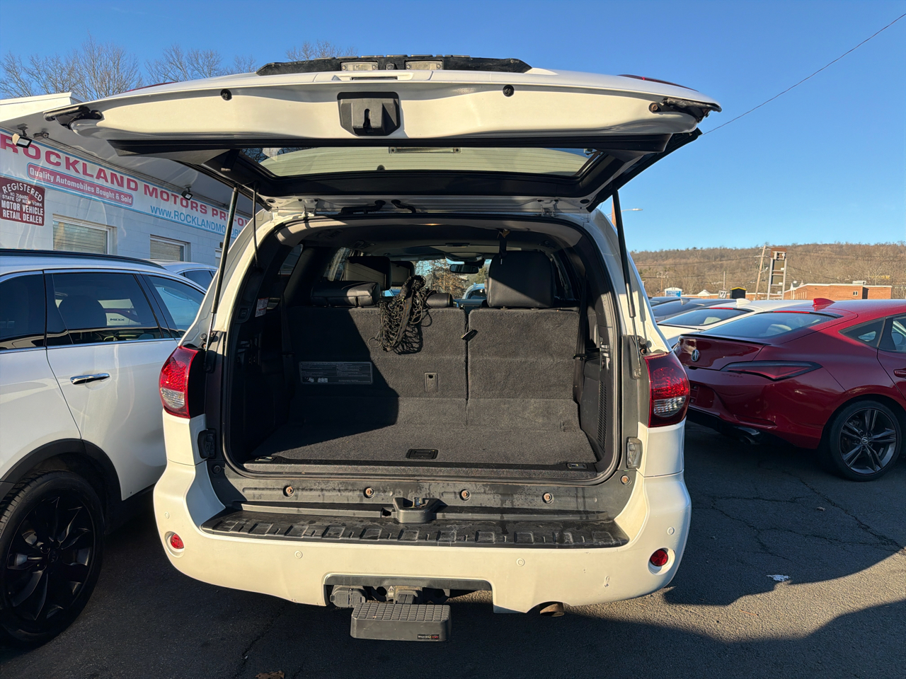 Toyota Sequoia Nightshade 4WD (Natl) 2021