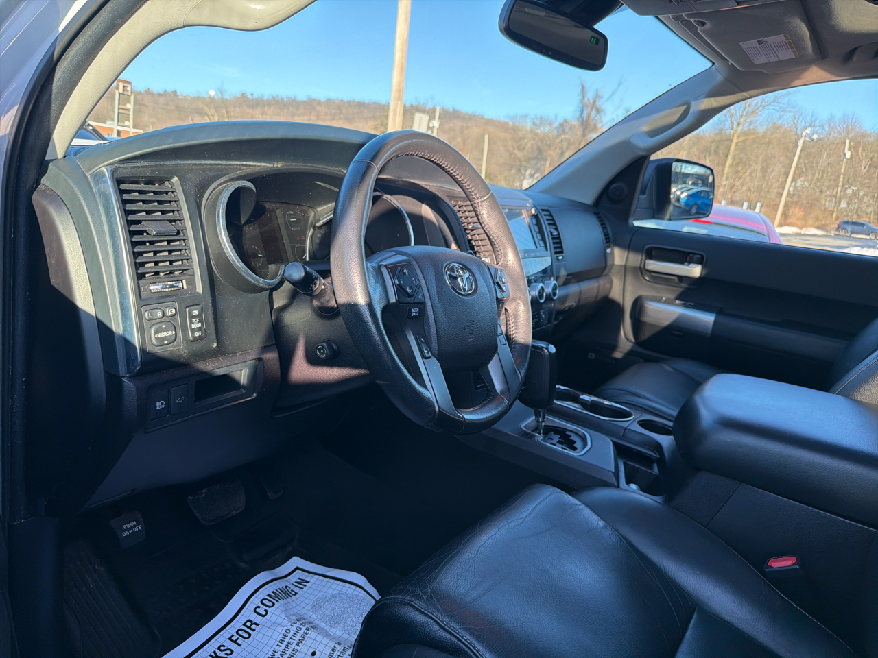 Toyota Sequoia Nightshade 4WD (Natl) 2021