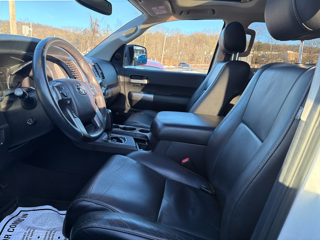 Toyota Sequoia Nightshade 4WD (Natl) 2021