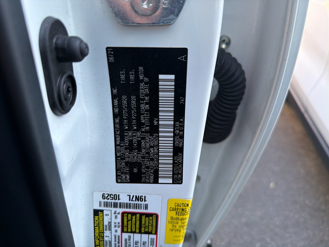 Toyota Sequoia Nightshade 4WD (Natl) 2021