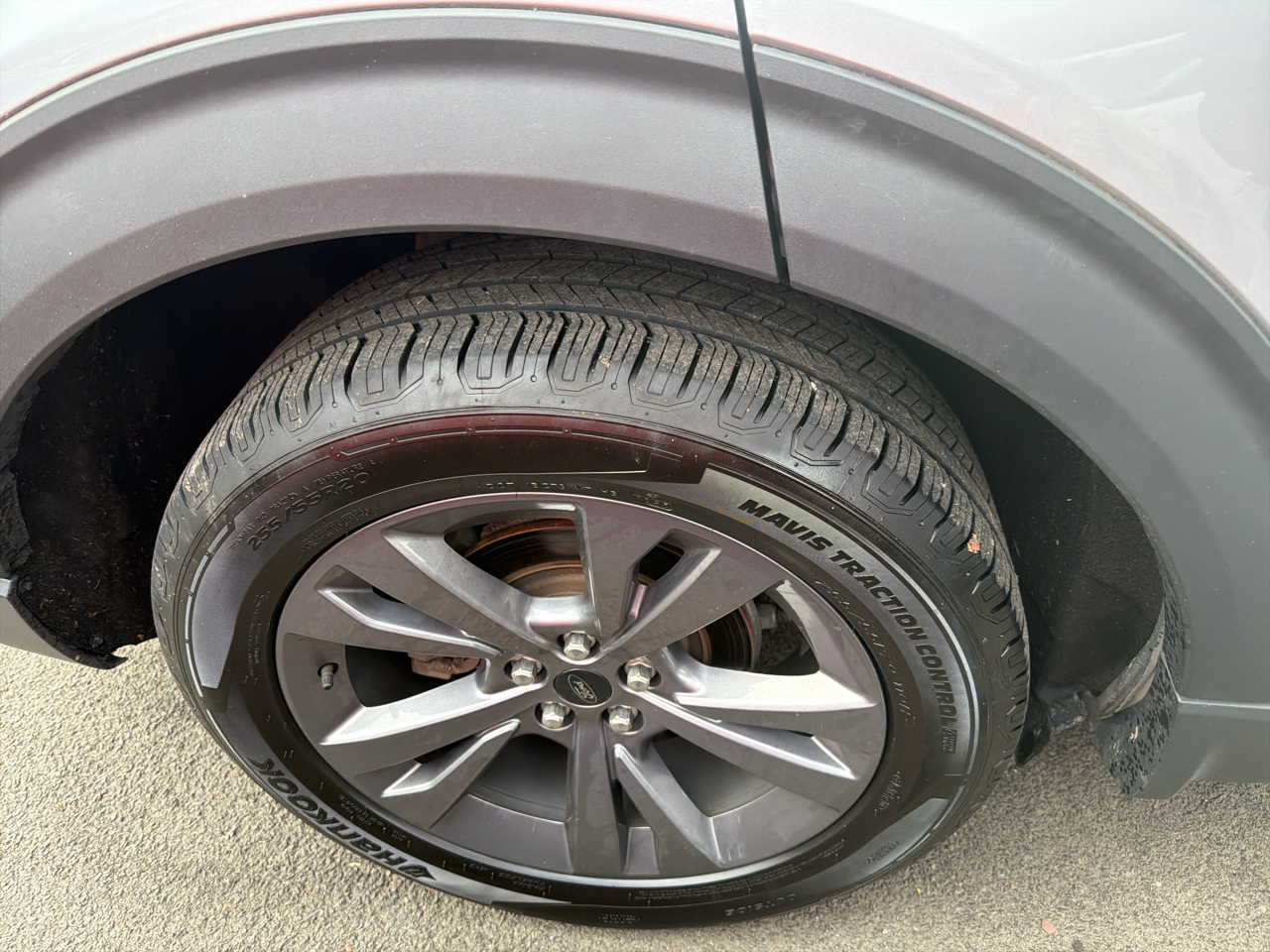 Ford Explorer XLT 2023