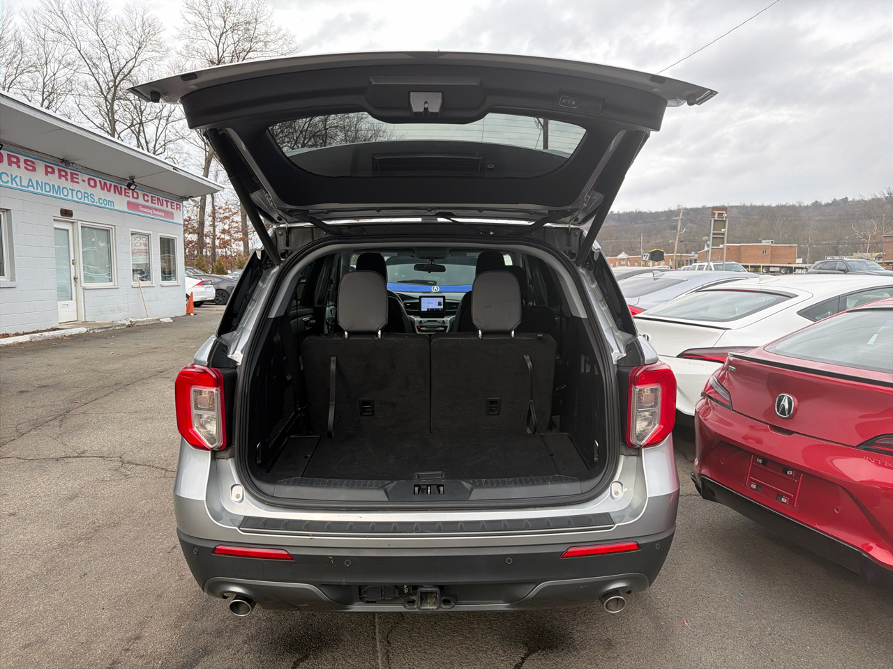 Ford Explorer XLT 2023