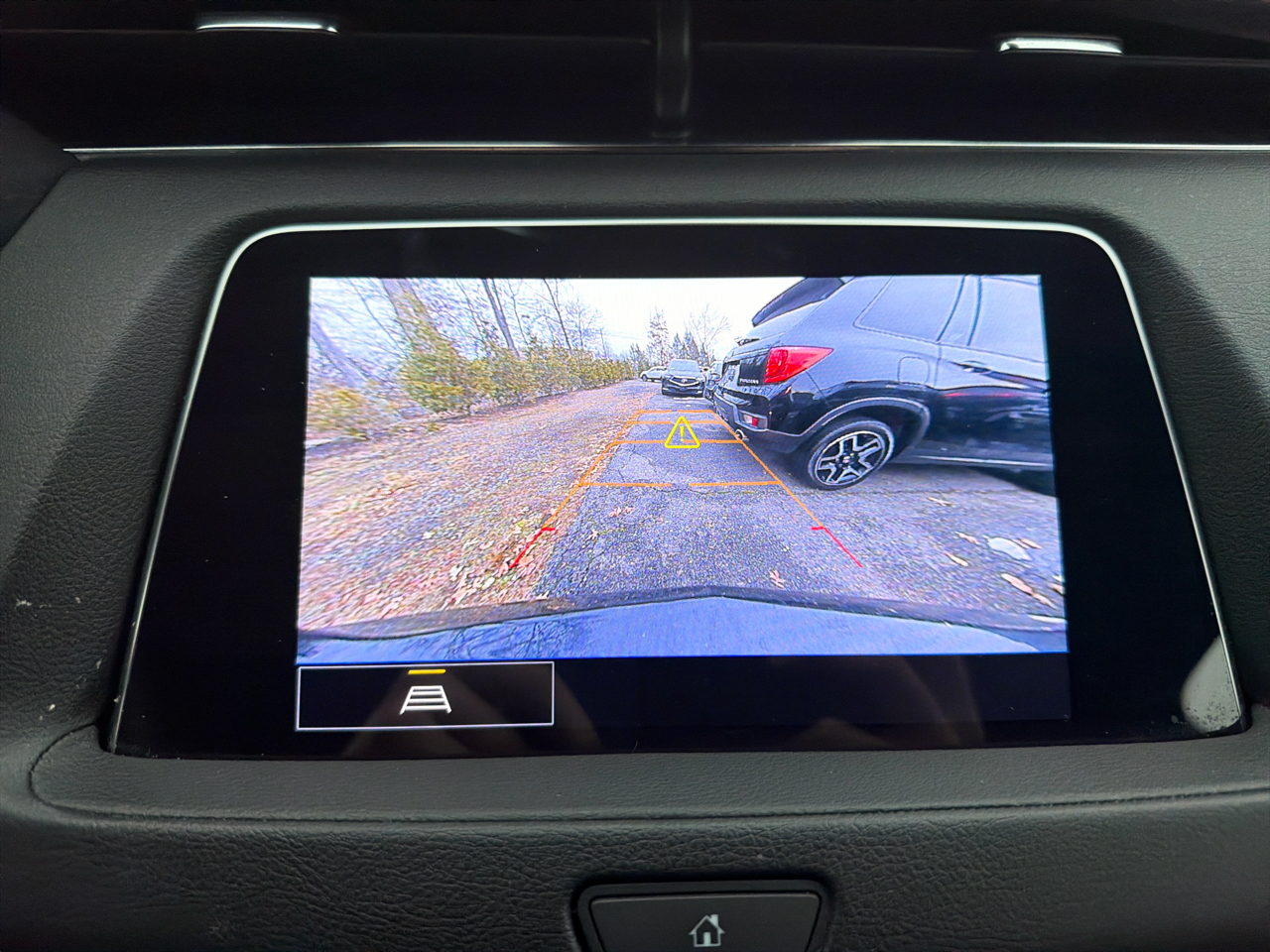 Cadillac XT4 AWD 4dr Luxury 2022