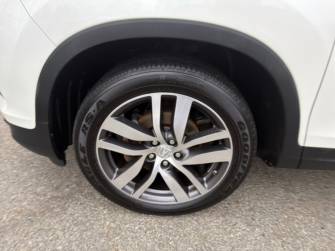 Honda Pilot AWD 4dr Elite w/RES & Navi 2016