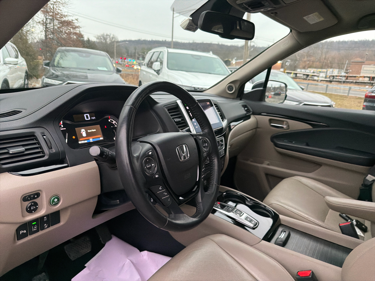 Honda Pilot AWD 4dr Elite w/RES & Navi 2016